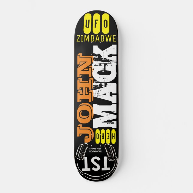 JOHN MACK UFO Zimbabwe Skateboard (Framsida)