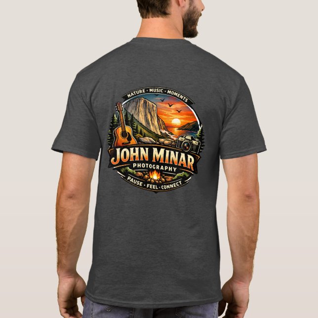 John Minar Fotografering & Musik  T Shirt (Baksida)