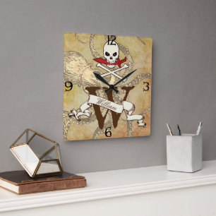 Jolly Roger Monogram Initial Fyrkantig Klocka