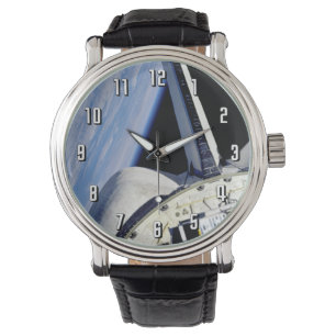 Jord och Måne från Space Shuttle Discovery Armbandsur