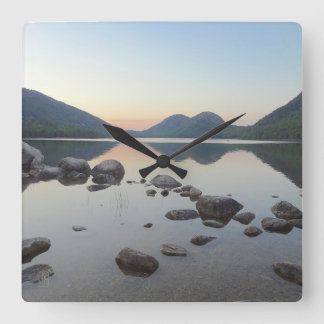Jordan Pond Maine Wall Clock Fyrkantig Klocka