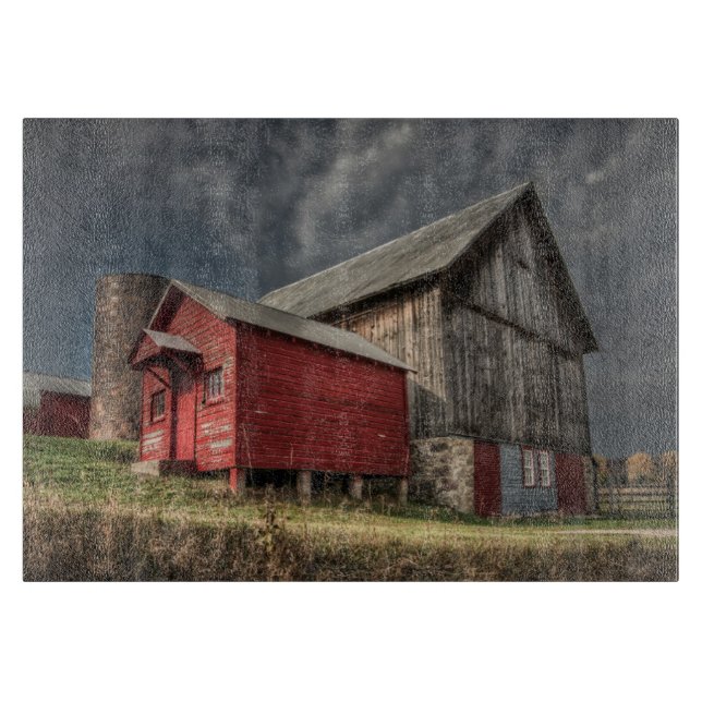 Jordbruk | Red Wooden Barn in Michigan (Framsidan)