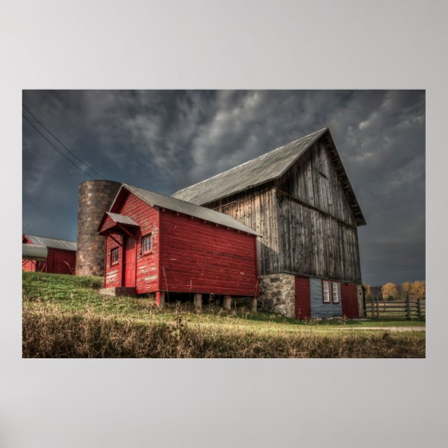 Jordbruk | Red Wooden Barn in Michigan Poster (Framsidan)
