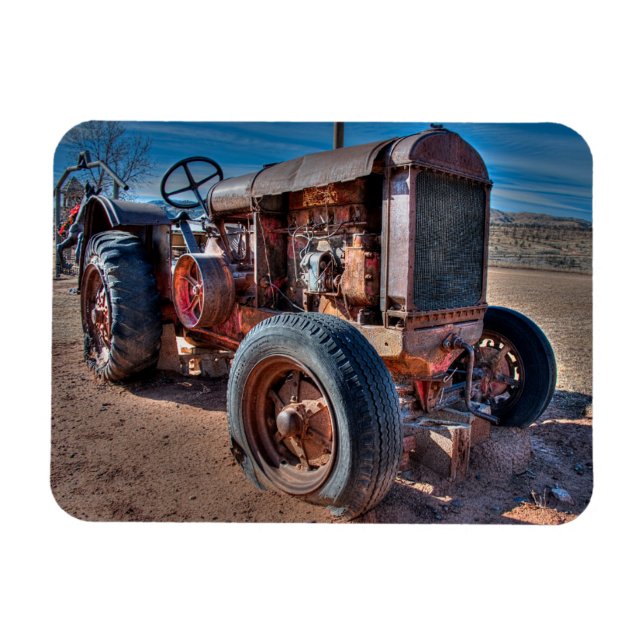 Jordbruk | Rusty Antique Tractor Magnet (Horisontell)
