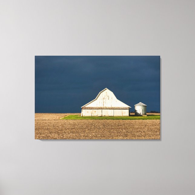 Jordbruk | White Barn & Silo Canvastryck (Framsida)