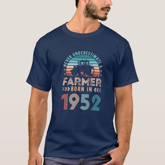 Jordbrukare född 1952 - 70:e födelsedag t shirt (Framsida)