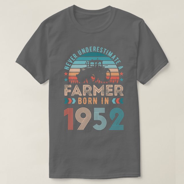 Jordbrukare född 1952: Jordbruksgåva 70:e födelsed T Shirt (Design framsida)