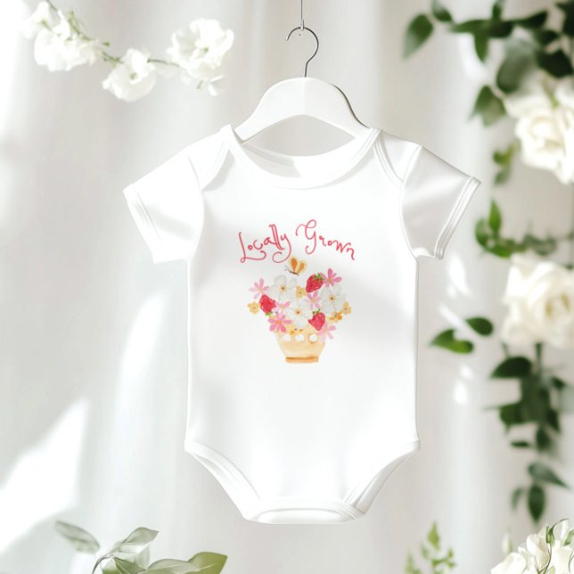 Jordbrukare marknadsför Berry Sweet babydusch T Shirt (Skapare uppladdad)