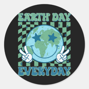Jordbruksdagen i lycklig 2025: Retro Groovy Earth Runt Klistermärke