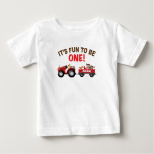 Jordbruksfödelsedag med lador och traktor och dju t shirt