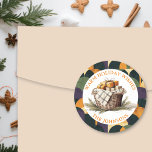 Jordbrukshus Basket i julklappar Runt Klistermärke<br><div class="desc">Jordbrukshuset basket i helgdag ger personlig julklistermärken för att försegla helgdagskorten eller för säckar.</div>