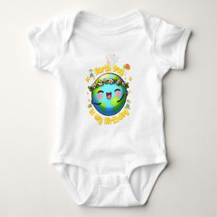 Jorddagen är min födelsedag Born den 22 april T Shirt