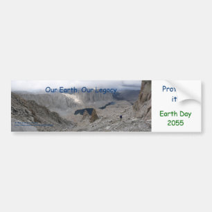 Jorden Dag 20xx Bumper Sticker Solitary Hiker Bildekal