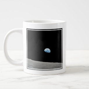 Jorden Stigning över Lunar Horizon. Jumbo Mugg