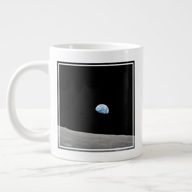 Jorden Stigning över Lunar Horizon. Jumbo Mugg (Vänster)