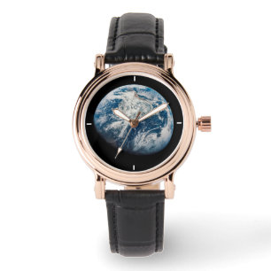 Jorden togs från Aollo 8-rymdfarkosten. Armbandsur