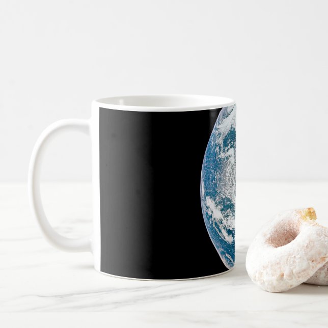 Jorden togs från Apollo 13-rymdfarkosten. Kaffemugg (Med munk)