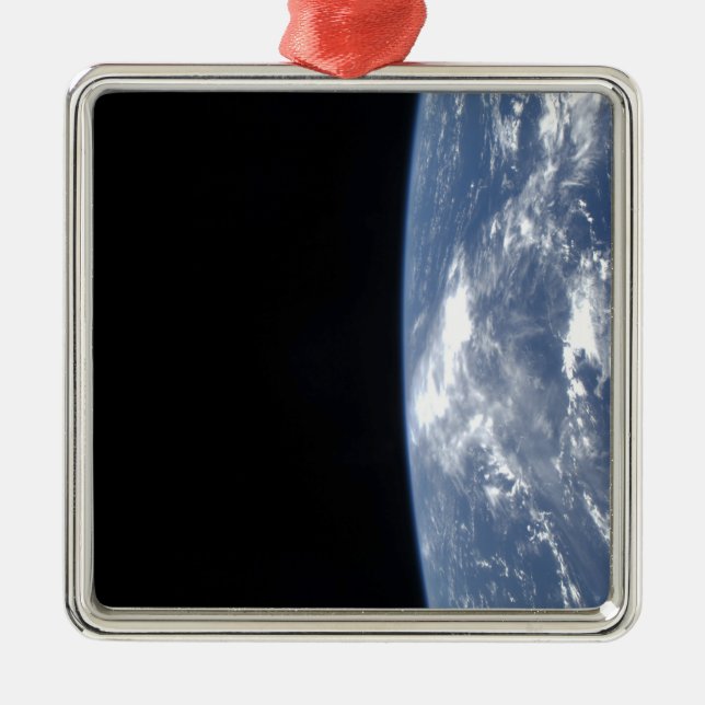 Jordens horisont och rymdens svarta punkt 2 julgransprydnad metall (Framsidan)