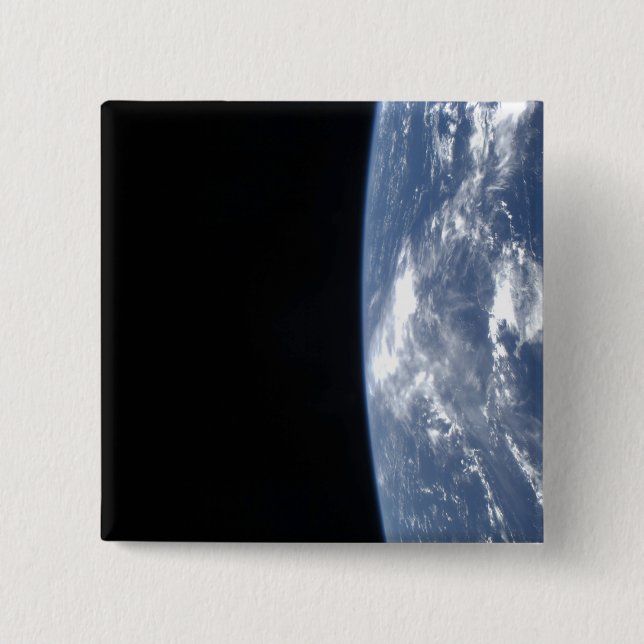 Jordens horisont och rymdens svarta punkt 2 knapp (Framsida)