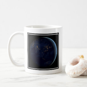 Jordens stad Ljus på natten i Asien och Australien Kaffemugg