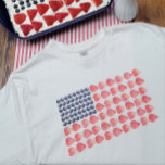Jordgubbar Flagga Shirt 2 T Shirt<br><div class="desc">Patriotisk efterrätt inspirerade skjorta med amerikansk flagga av jordgubbar och blåbär.</div>