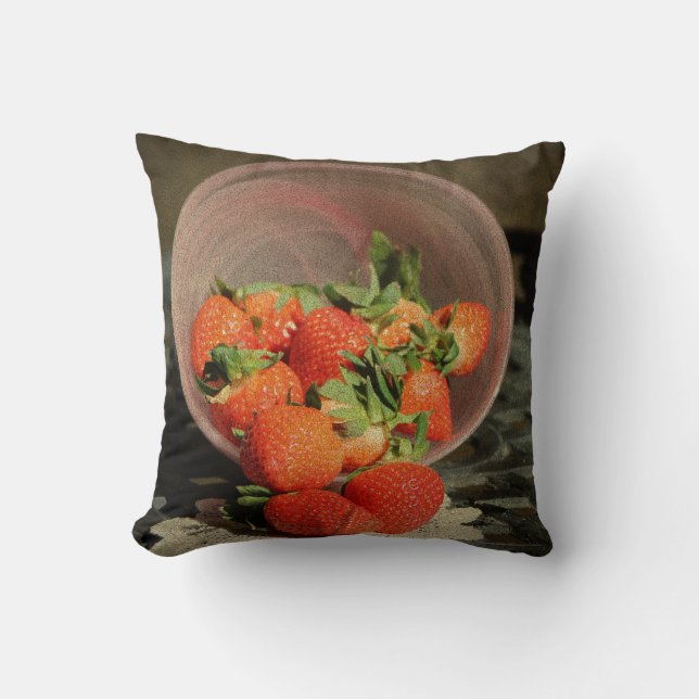 Jordgubbar i ett glass Bowl - Gamla världsstillast Kudde (Framsida)