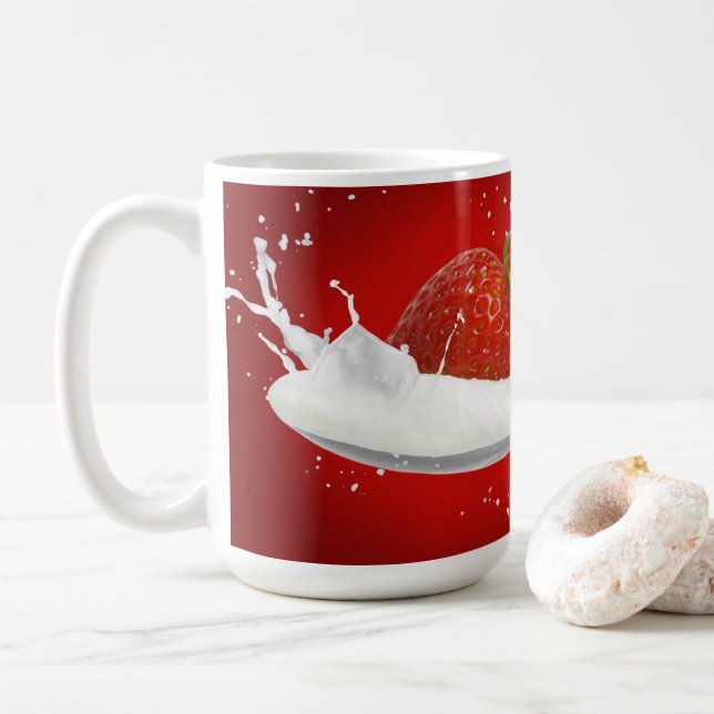 Jordgubbar med mjölk stänk kaffemugg (Med munk)