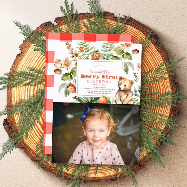 Jordgubbar och björnbär första födelsetalet inbjudningar (Skapare uppladdad)