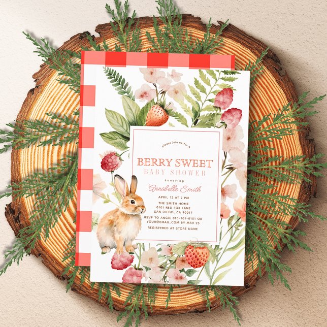 Jordgubbar och Bunny Berry Sweet Girl Shower Inbjudningar (Skapare uppladdad)