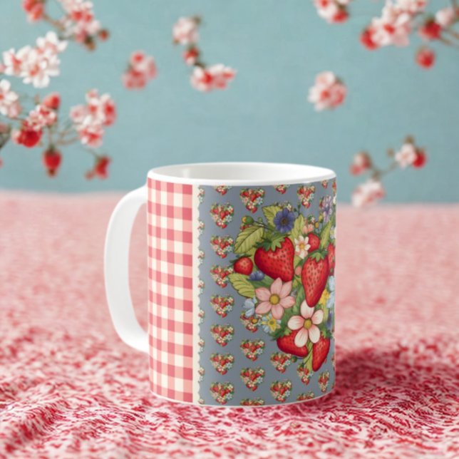 Jordgubbar Red Gingham och Blue Slate Kaffemugg (Skapare uppladdad)