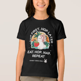Jordgubbdrömkanin T Shirt