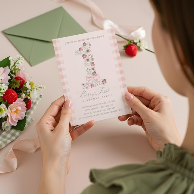 Jordgubbe 1:a födelsedag Berry 1:a födelsedag Foto Inbjudningar (Strawberry 1st Birthday Berry First Birthday Photo Invitation (Front))