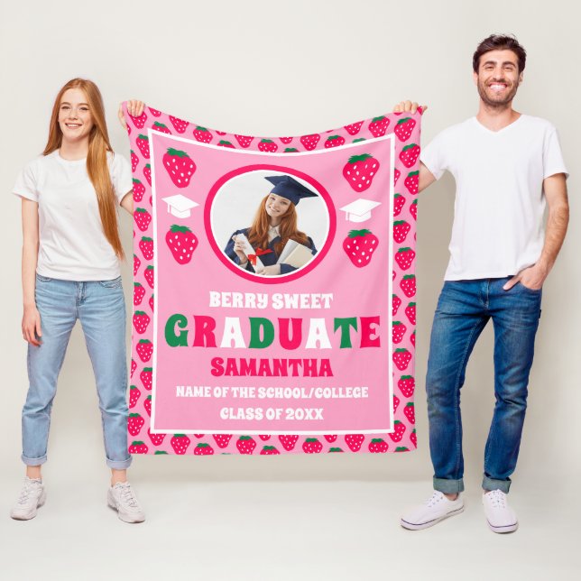 Jordgubbe 2025 Student Photo Studenten Fleecefilt (På plats)