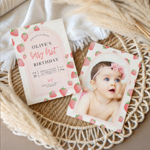 Jordgubbe Berry First Boho Birthday-inbjudan Inbjudningar