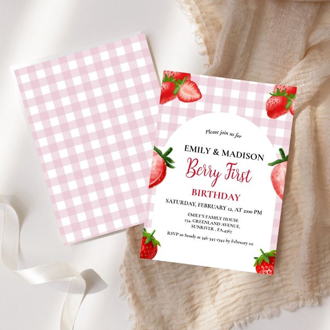 Jordgubbe Berry Girl First Birthday| Berry Sweet Inbjudningar (Skapare uppladdad)