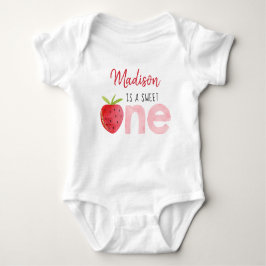 Jordgubbe Berry Sweet First Birthday T Shirt