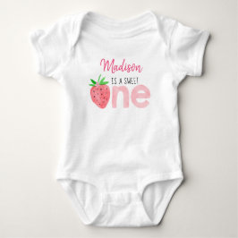 Jordgubbe Berry Sweet First Birthday T Shirt