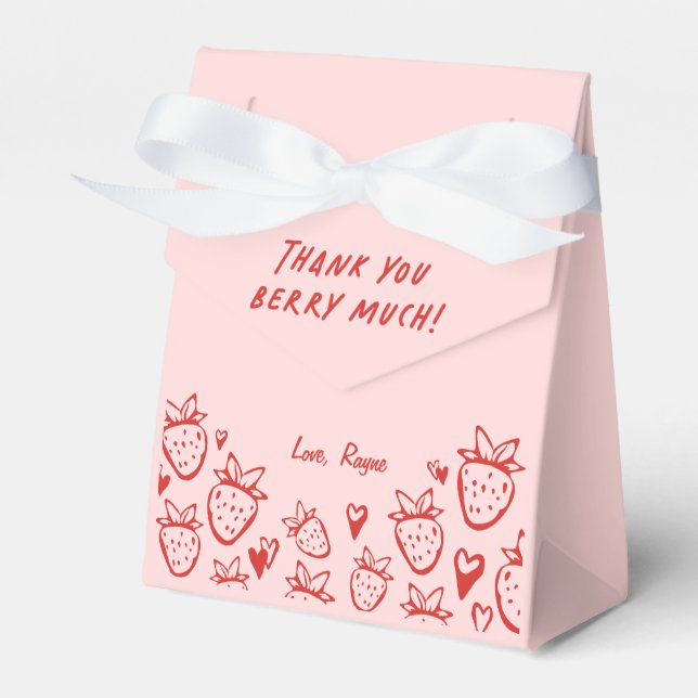 Jordgubbe Whimsical Coquette Girls Birthday Presentaskar (Framsidan Sidan)