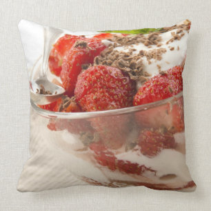 Jordgubbeefterrätt med ny yoghurt kudde
