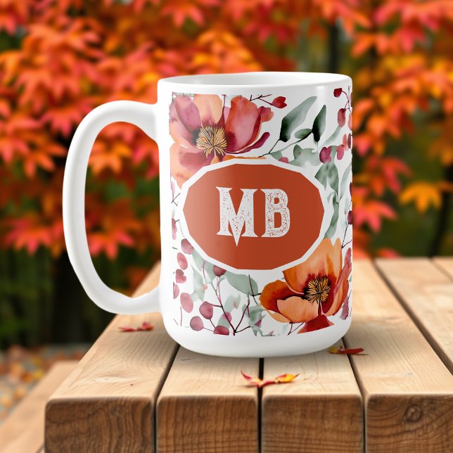 Jordnära färger, höstblommor monogram kaffemugg (Skapare uppladdad)