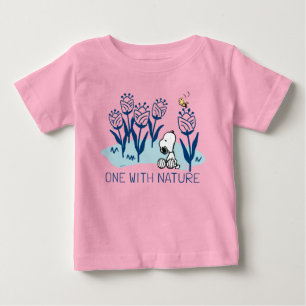 Jordnötter Blomsterträdgård av sofiapi och träva T Shirt