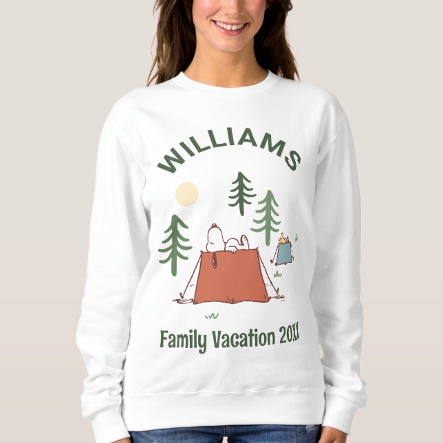 Jordnötter | Camping Family Vacacation T Shirt (Framsida)