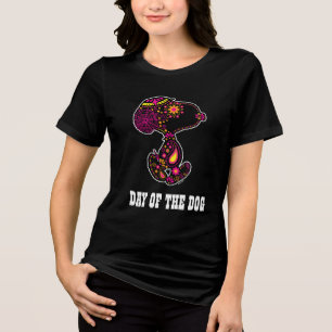 Jordnötter Dekorerad dag i Hund T Shirt