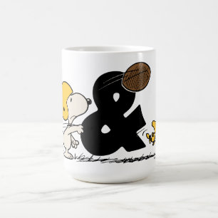 Jordnötter   Fotboll för soopy och trästock Kaffemugg