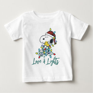 Jordnötter Jul Kärlek och Ljus T Shirt