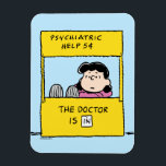 Jordnötter | Lucy & Doktor är i magnet<br><div class="desc">Lucy är den galbby,  den bossy och den åsiktsfulla flicka som trakasserar de flesta andra tecknen i tecknaden,  särskilt Linus och Charlie Brown. Kolla in den här söta Peanuts-designen med Lucy och hennes rådgivningsställ.</div>