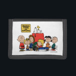 Jordnötter | Lycka är en av Gang<br><div class="desc">Lyckan är faktiskt en del av Peanuts-gänget,  vilket skildras i den älskade tecknaden och dess olika anpassningar. Jordnötterna,  trots sina brister och strider,  har glädje i sina nära vänskaper i sticka och delade erfarenheter.</div>