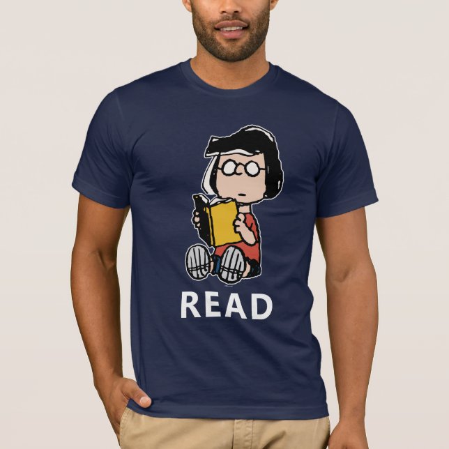 Jordnötter | Marcie Reading T Shirt (Framsida)