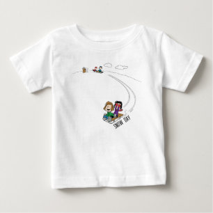 Jordnötter Peanuts Gang Sled Riding T Shirt