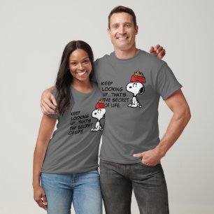 Jordnötter Snoopy Balanserar hans Hund Dish T Shirt
